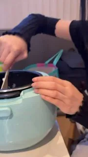 看看人家女朋友呀，我也想要