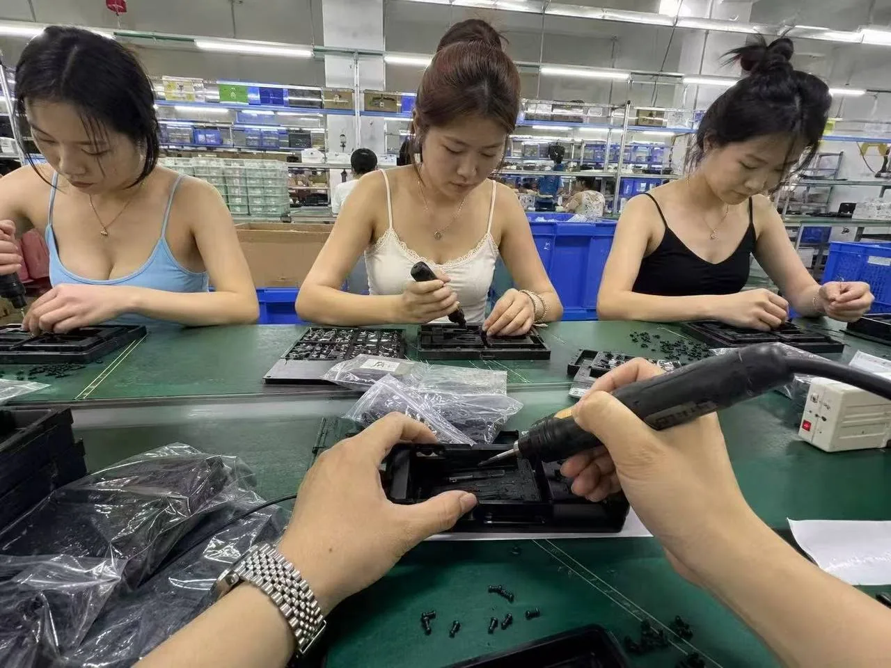 电子厂 我来了 ！😘